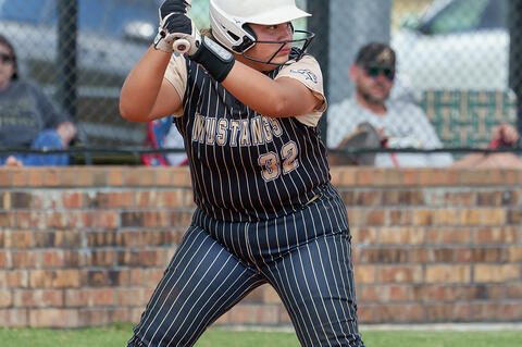 Lady Mustangs