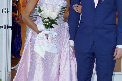 Seniors Addison Prentice and Curt Carlos at the Allen Prom.
