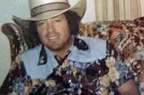 Rites held for Edd Windle