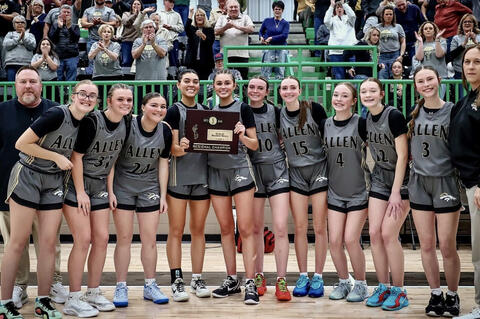 The Lady Mustangs knocked off #1 Caddo Friday to capture the Area Championship and their third consecutive trip to the State Tournament