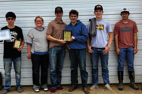 Mario Gonzalez, Alleigh Horton, Cooper Newberry, Zach Henry, Curt Carlos and Kellly Power with their awards