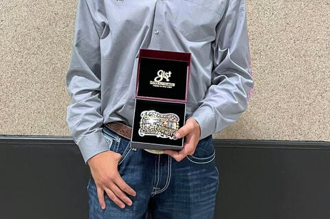 Hazen Sparks wins 2023 Champion Steer Wrestler year