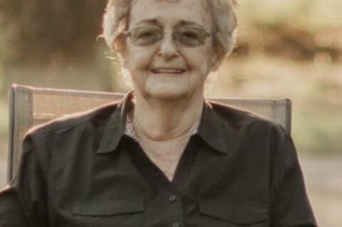 Services Held for Carolyn Huffstutler