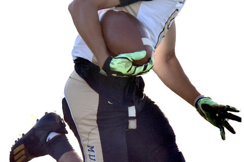 Mustangs Kick Off Season at Elmore City Friday