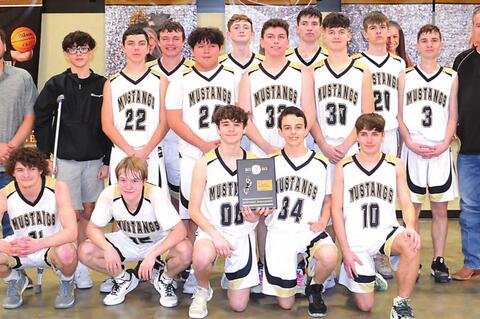 The Mustangs captured the District