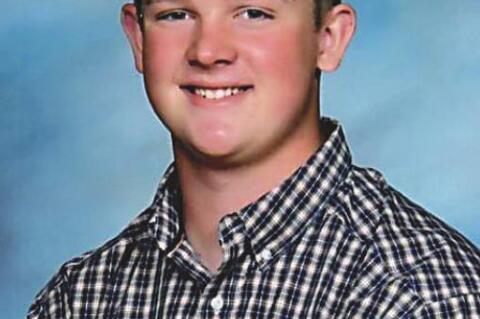 Wallis and Beavert Win PEC Scholarship