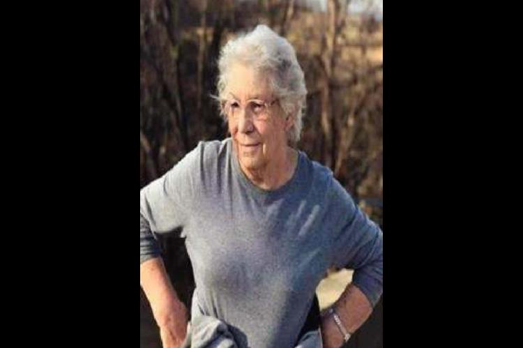 Rites Friday for Bettie Romano