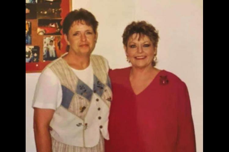 Service held for Rosetta Nesdahl