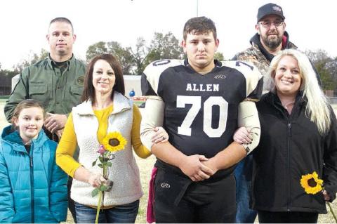 Band, Cheer & Football Seniors Honored