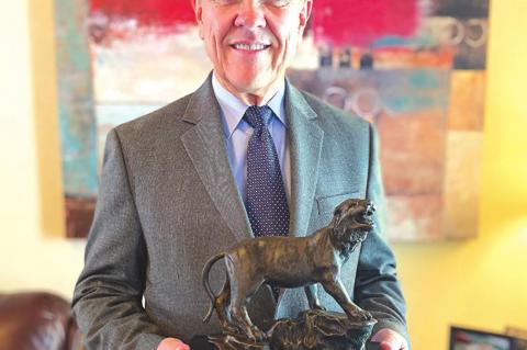 ECU honors Elizarde, Huckeby as 2020 Distinguished Alumni