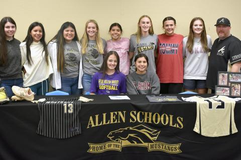 Addison Bailey Signs Letter of Intent