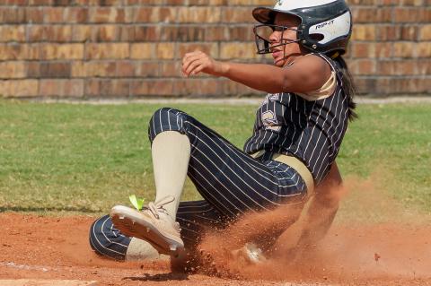 The Lodge sold an impressive 250+ slabs of ribs for the Chiles fundraiser