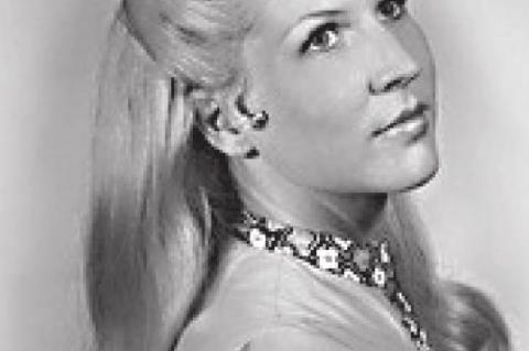 Elizabeth Cox Passes Away