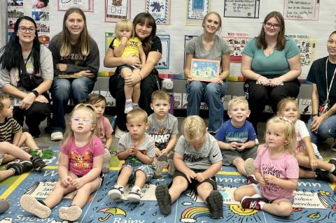 Allen FFA Participate in Read an Agricultural Book Day