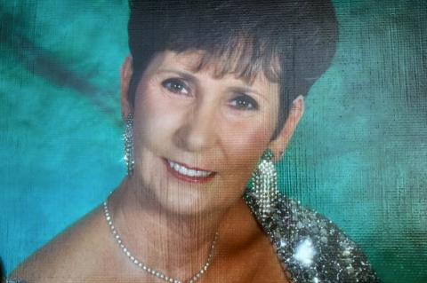 Memorial Tuesday for Linda Knickmeyer