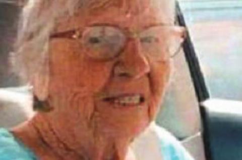 Rites slated for Shirley Snow