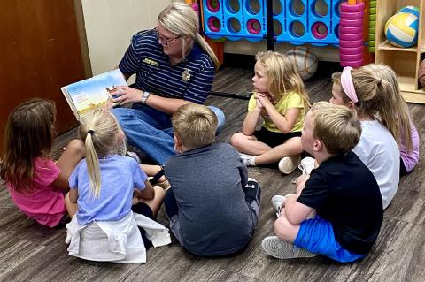 Allen FFA Participate in Read an Agricultural Book Day