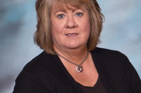 Wofford sworn in at school board meeting; people of the year announced