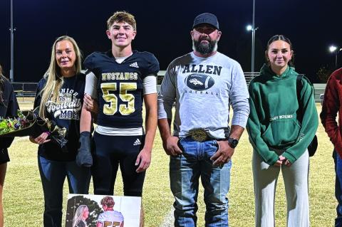 Curt Carlos is the son of Dink and Amber Carlos