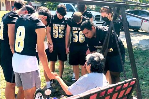 Mustangs Trample Elmore City