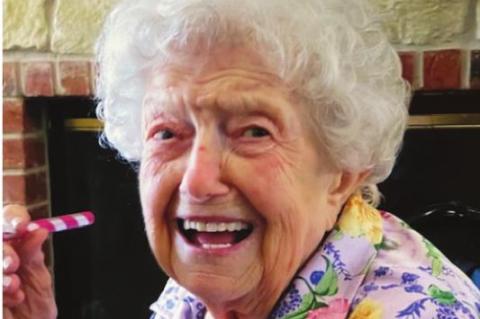 Graveside Services held for Lillian Allison