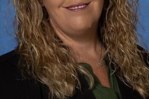 Wofford sworn in at school board meeting; people of the year announced