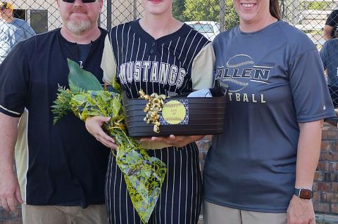 Allen Softball Seniors